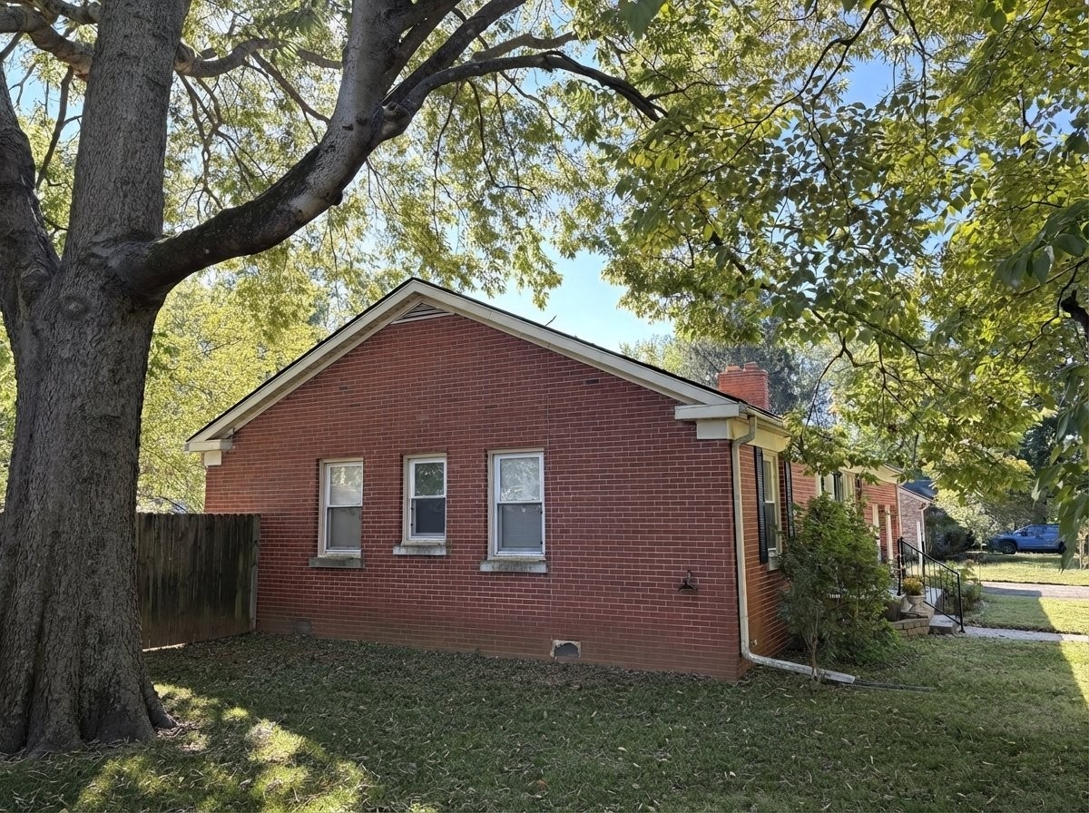 1479 N Forbes Rd - Photo 2 of 15