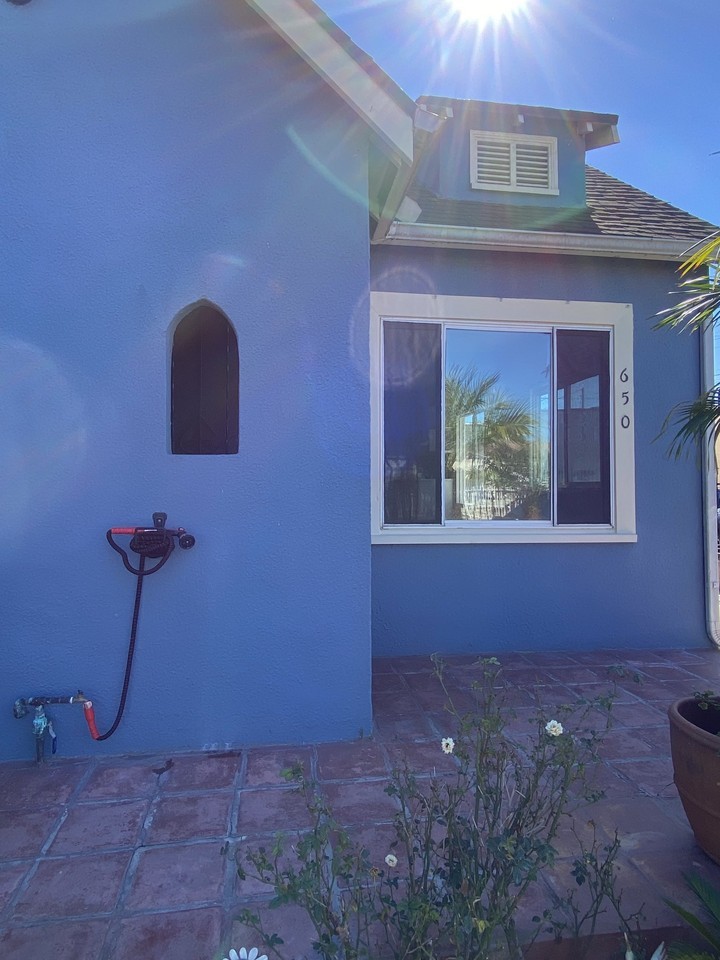 650 W 99th St - Photo 2 of 14