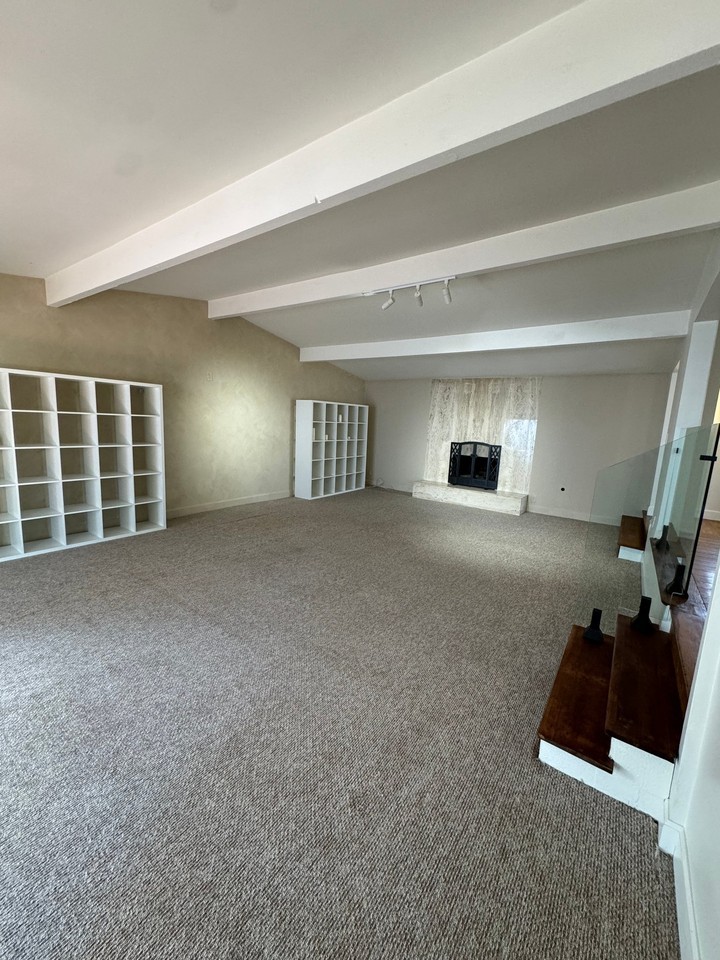 6636 Fulton Ave - Photo 5 of 10