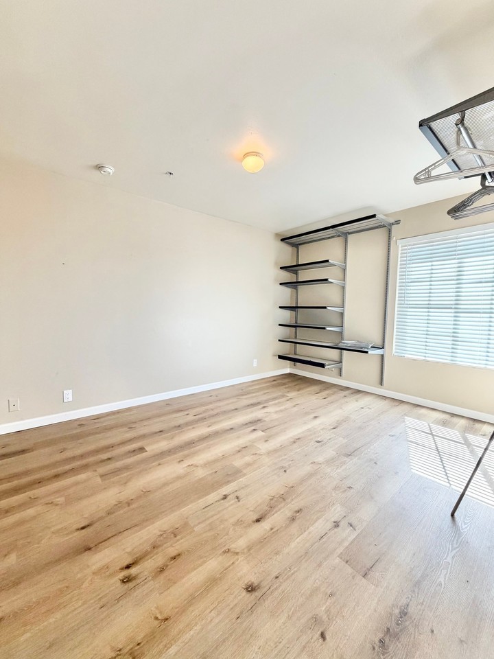 12311 Pacific Ave #4 - Photo 5 of 16