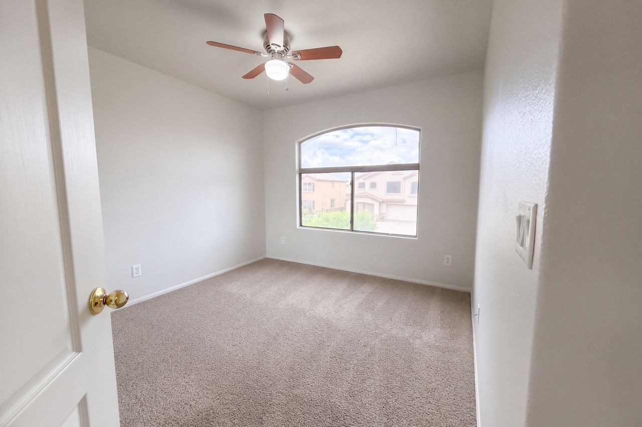 12514 Ballentrae Forest Dr - Photo 3 of 11