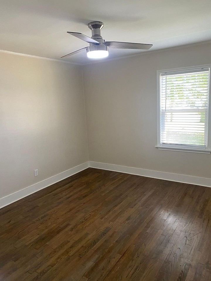 302 N 25th Ave - Photo 3 of 12
