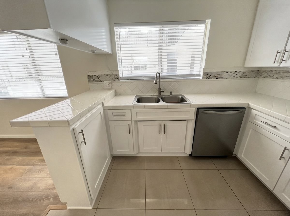 1632 Camden Ave #205 - Photo 4 of 16
