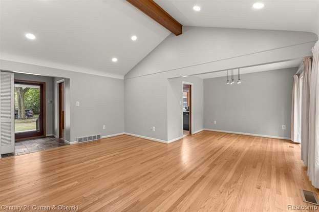 6200 Burger St - Photo 3 of 17