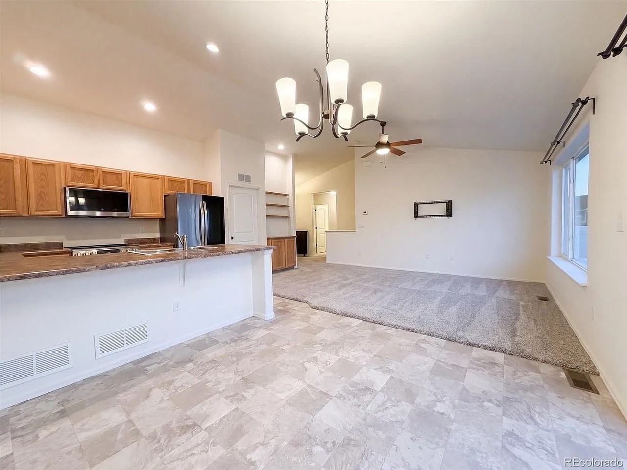 1704 102nd Ave - Photo 7 of 10