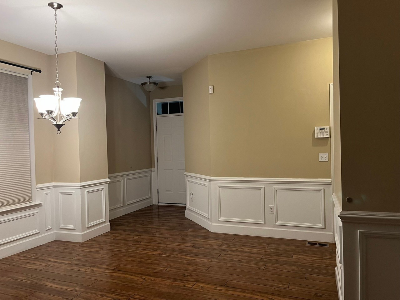 4506 Bellflower Way - Photo 5 of 24