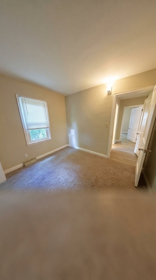 3941 3rd St Ne - Photo 4 of 11