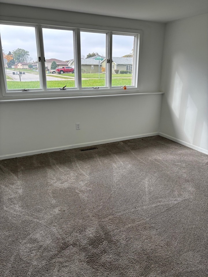 2701 Morningside Dr #1 - Photo 4 of 5