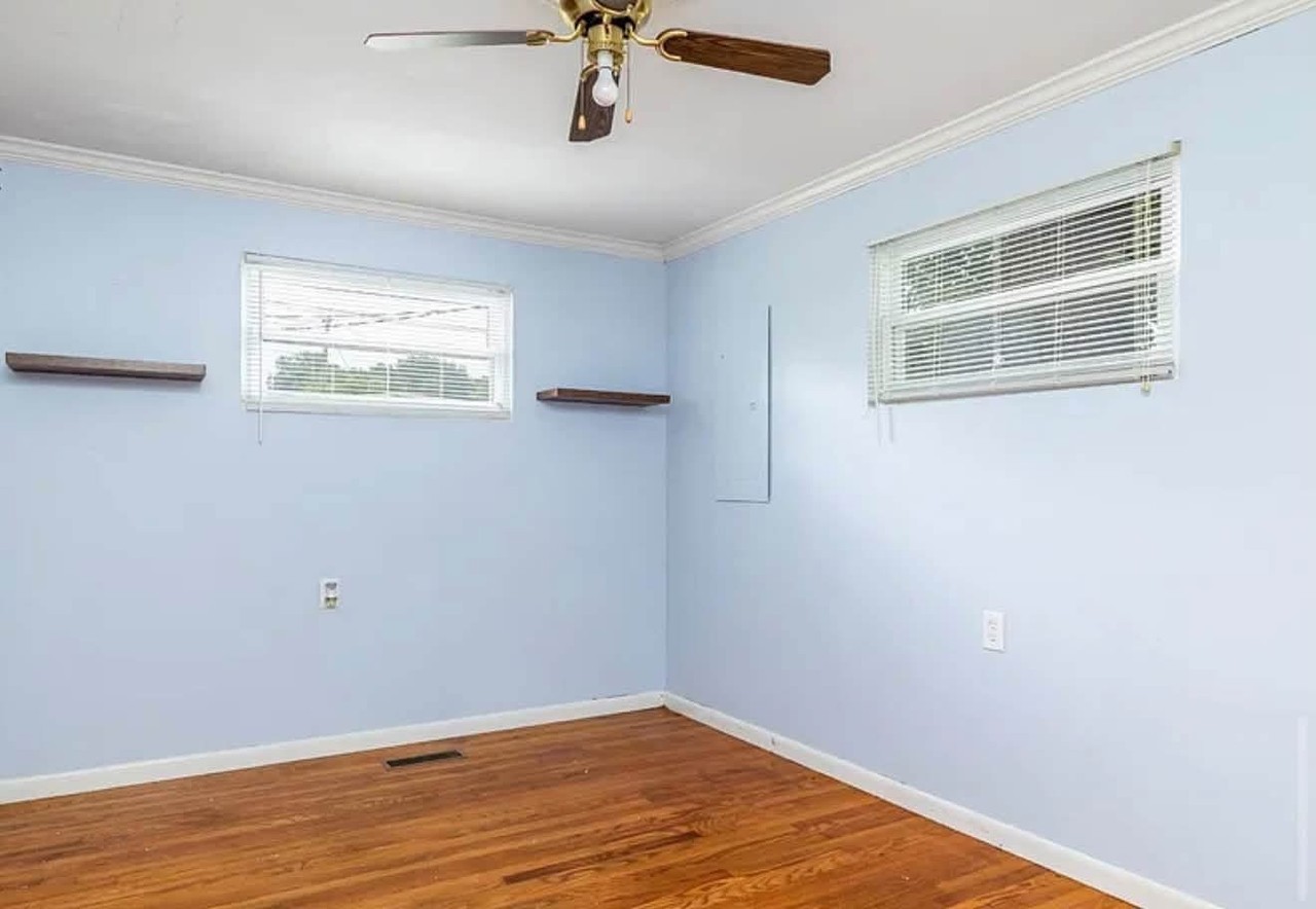 102 Wayne Pl - Photo 7 of 13