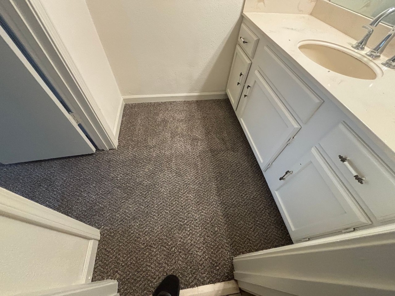 5997 Lofty Oak Rd - Photo 3 of 5