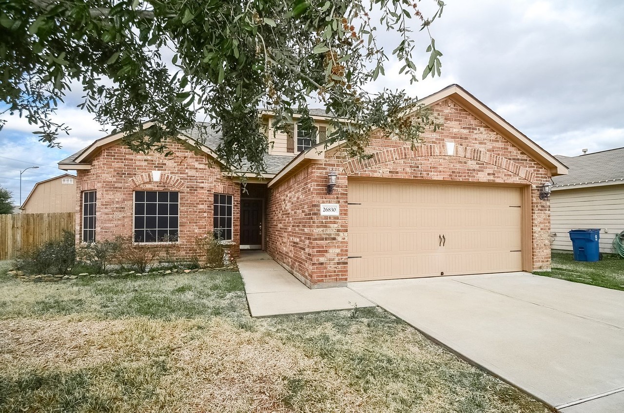 26830 Mottled Duck Ln - Photo 4 of 32