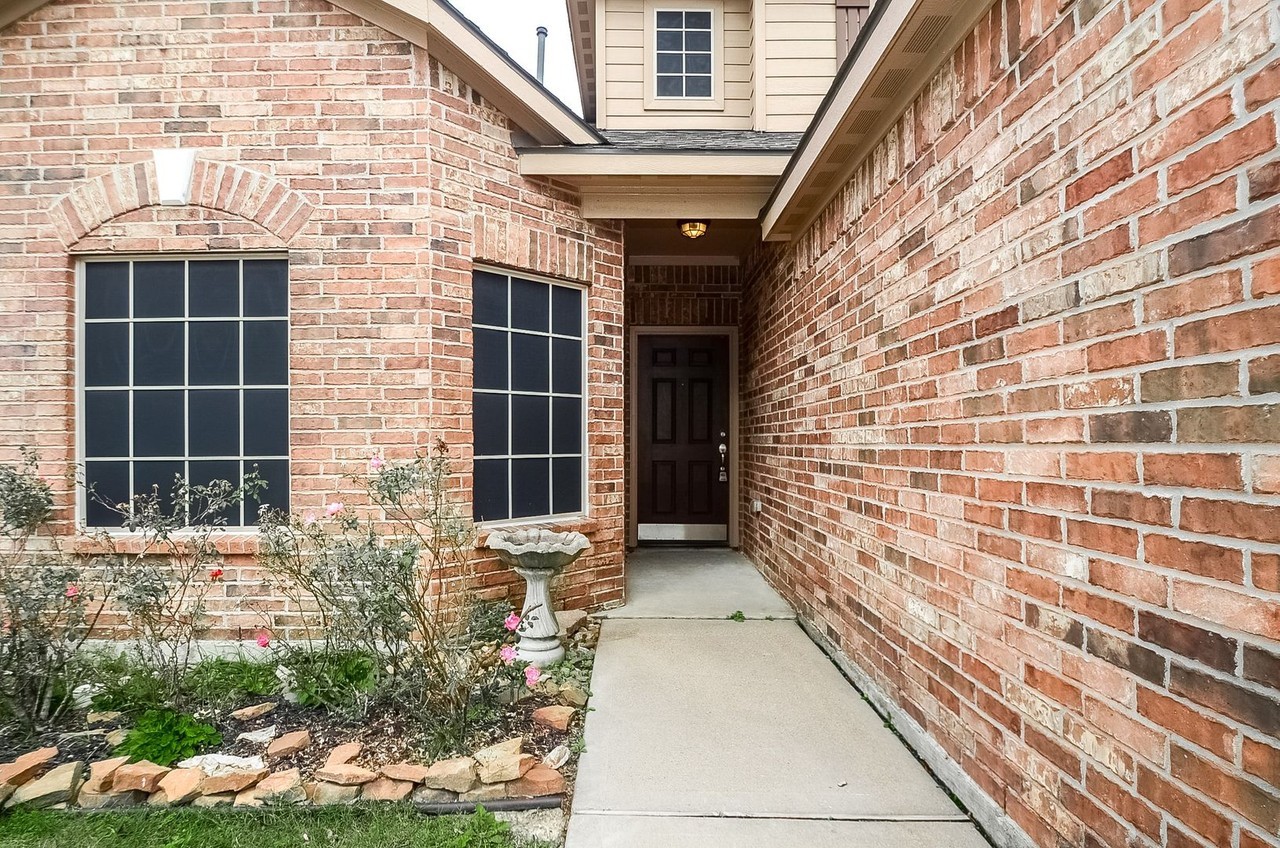 26830 Mottled Duck Ln - Photo 5 of 32