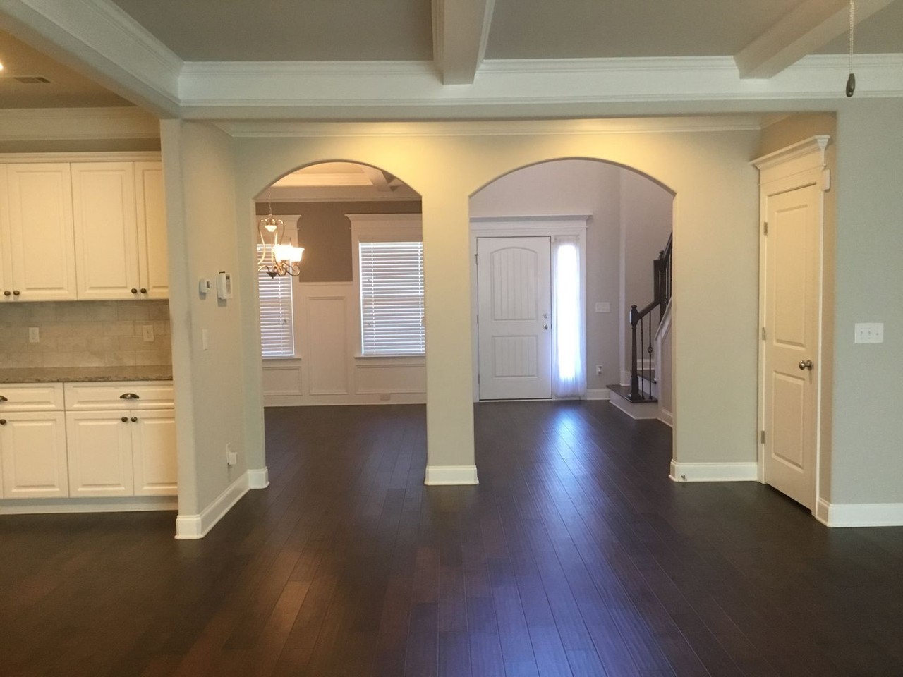 393 Purbeck Ln - Photo 7 of 31