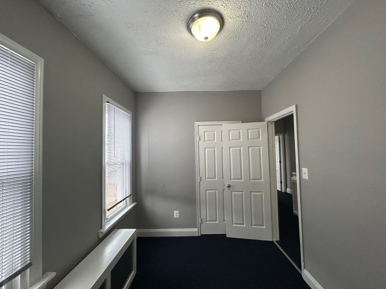 2810 E Monument St - Photo 6 of 12