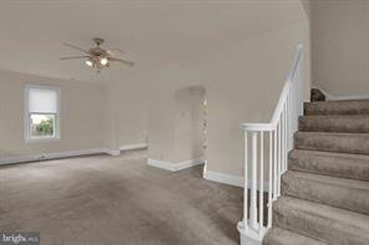 4363 N 6th St - Photo 4 of 11