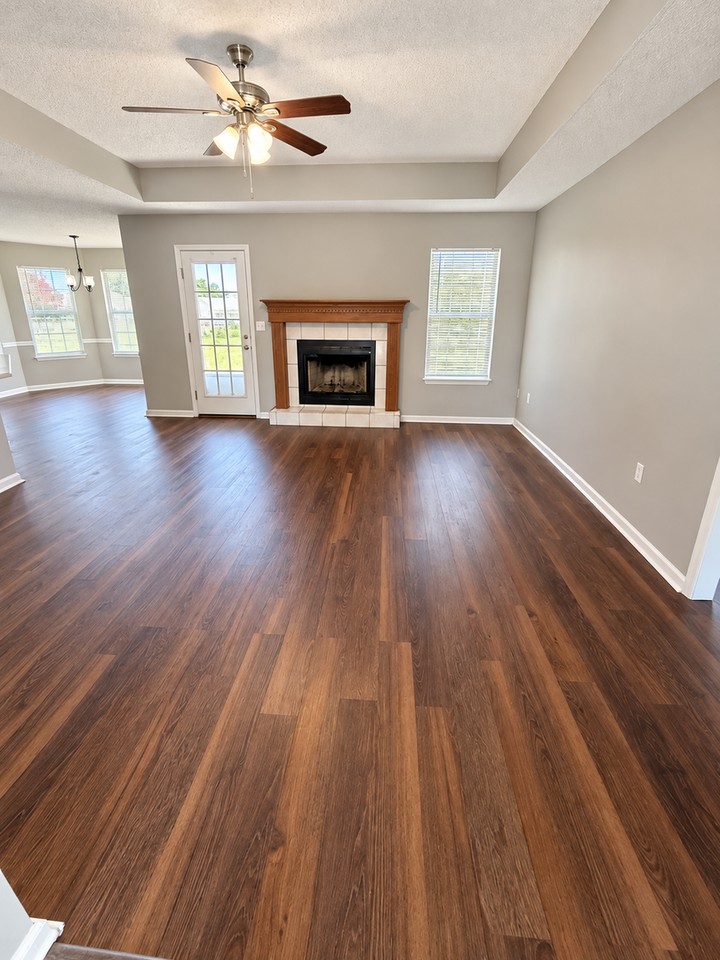 3928 Laurelbrook Dr - Photo 2 of 13