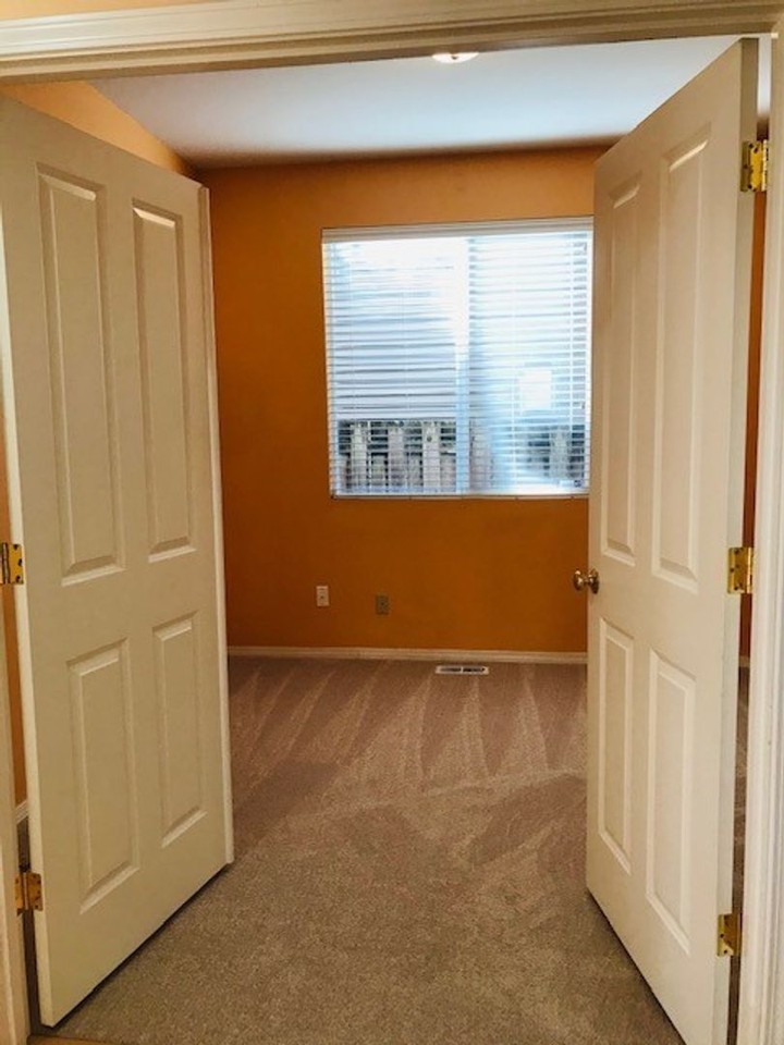 24043 Se 12th Pl - Photo 7 of 29