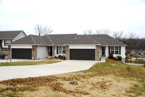 featured image of 486 Woodland Dr E