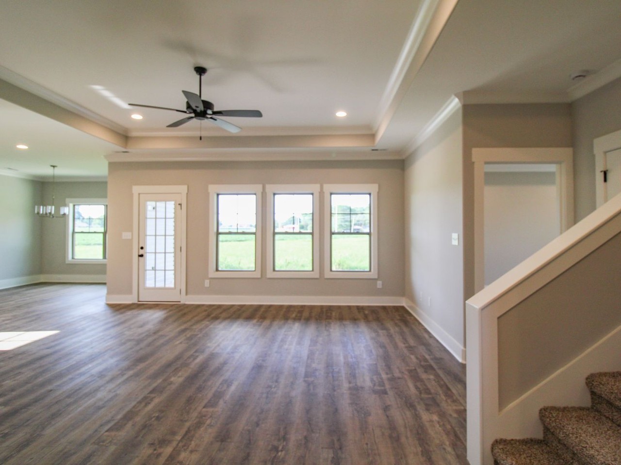 15328 Grayson Cir - Photo 5 of 37