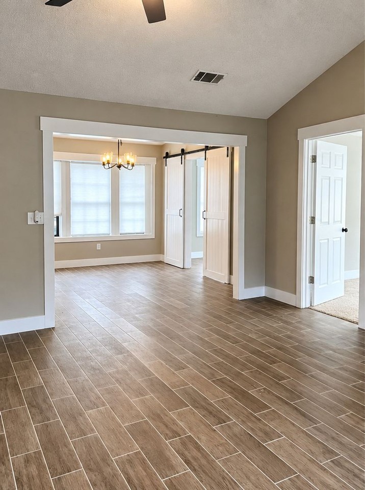 124 Wolf Bay Cir - Photo 4 of 31