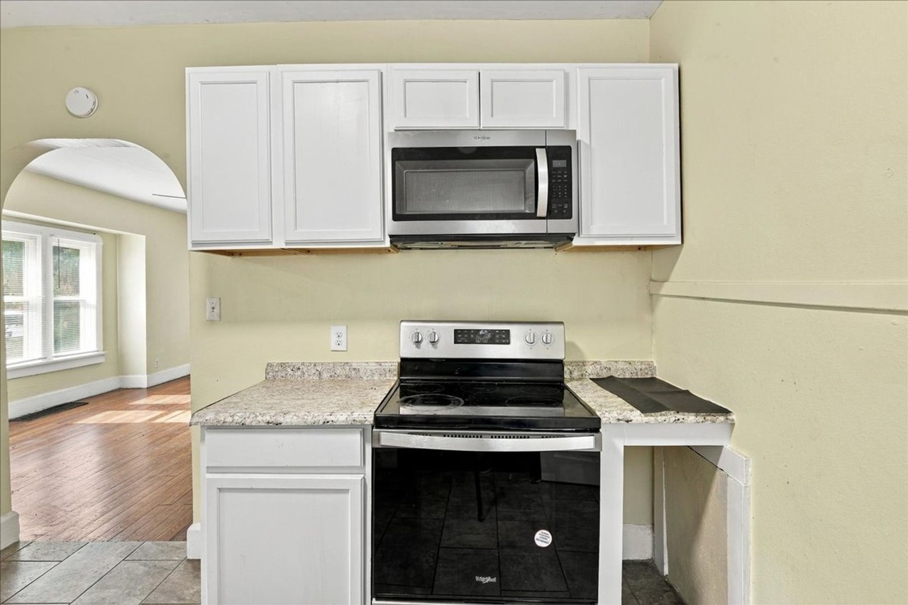 1811 N Harding St - Photo 6 of 15