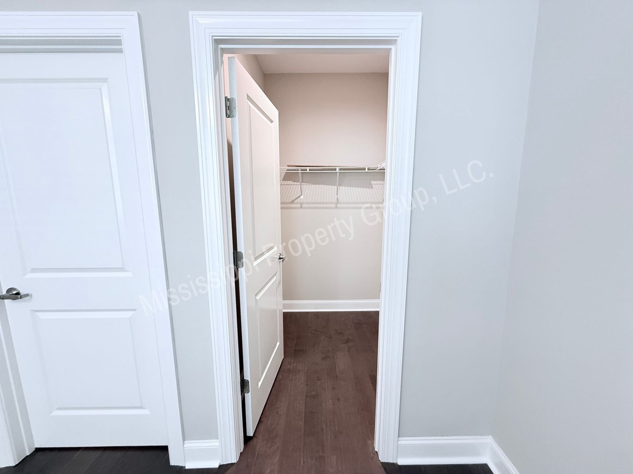 120 Honeysuckle Way - Photo 5 of 25