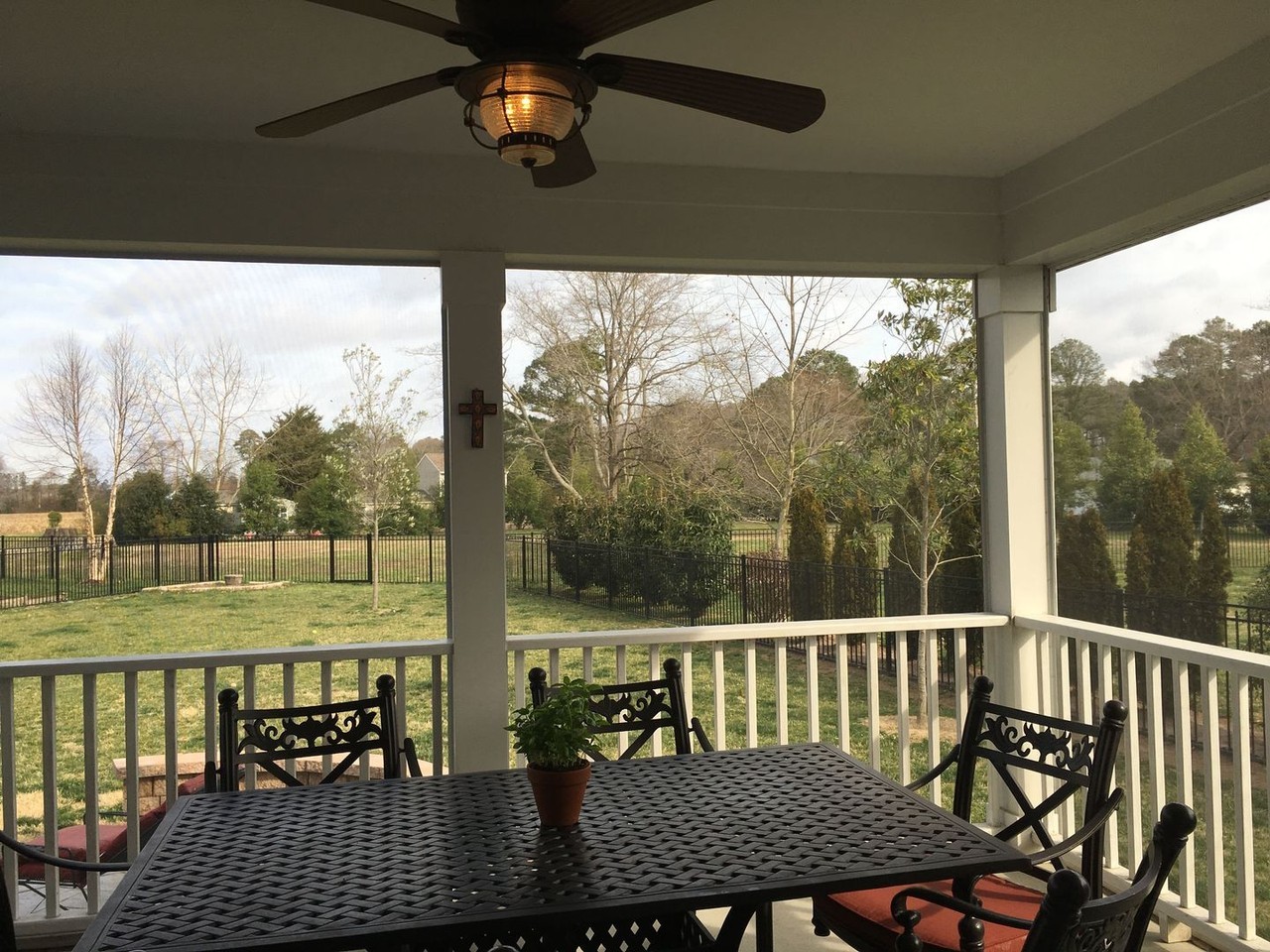 2112 Golfwatch Ln - Photo 5 of 9