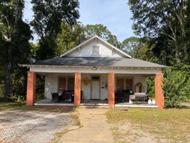 146 Bragg Ave - Photo 1 of 1