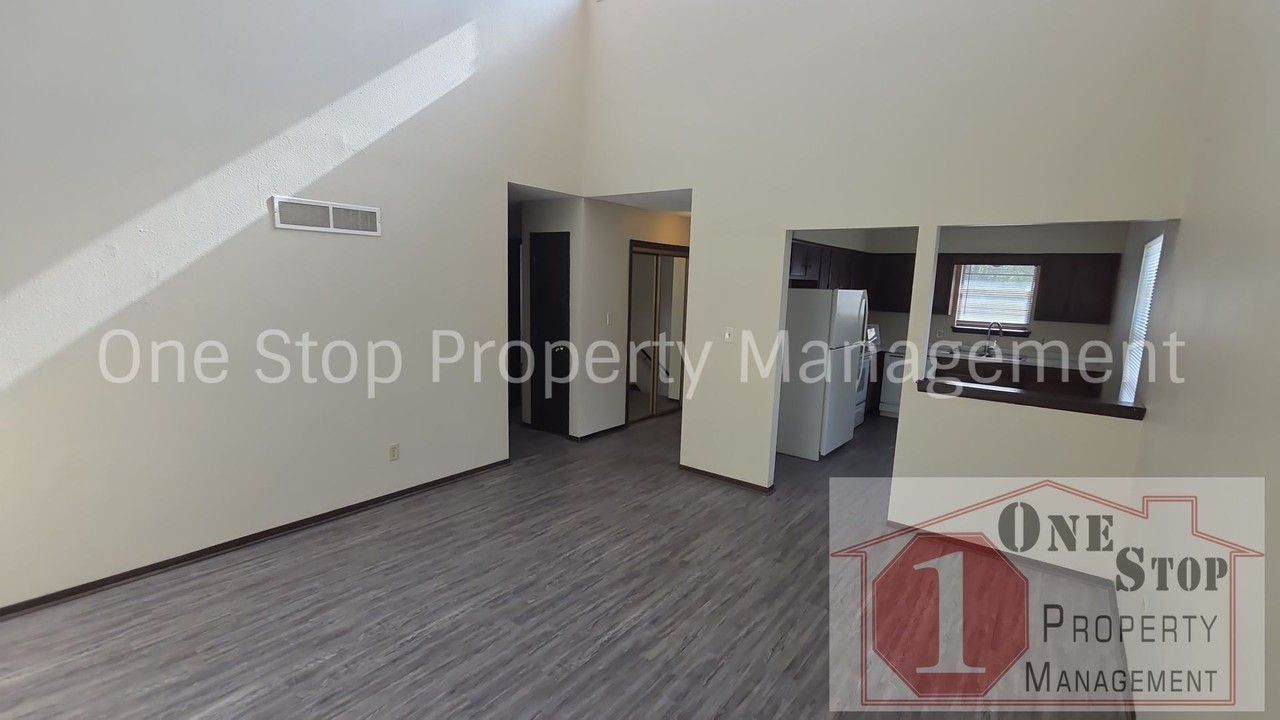 17308 E 49th Street Ct S - Photo 6 of 19