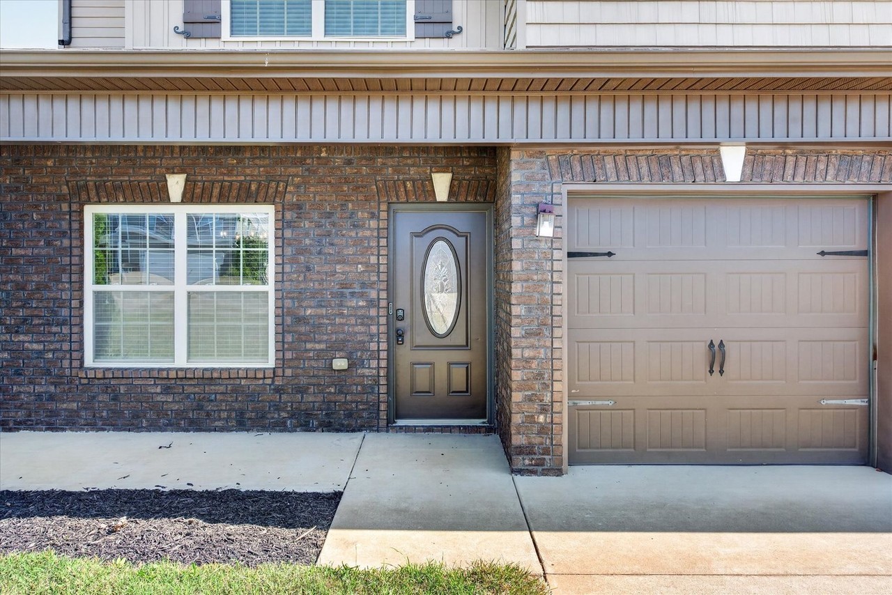 121 Flat Rock Rd - Photo 4 of 50