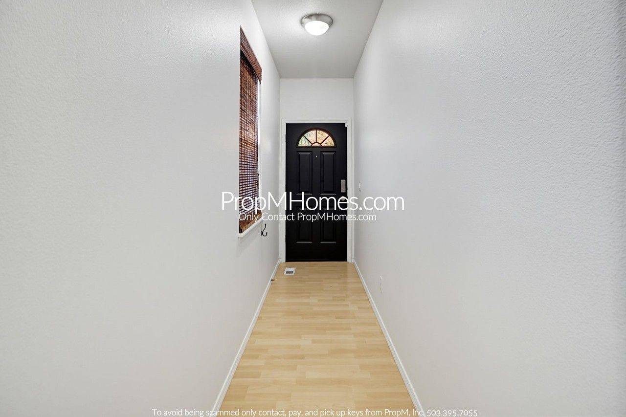 7333 7333 SE 46th Avenue - NEW PROPERTY - Photo 3 of 36