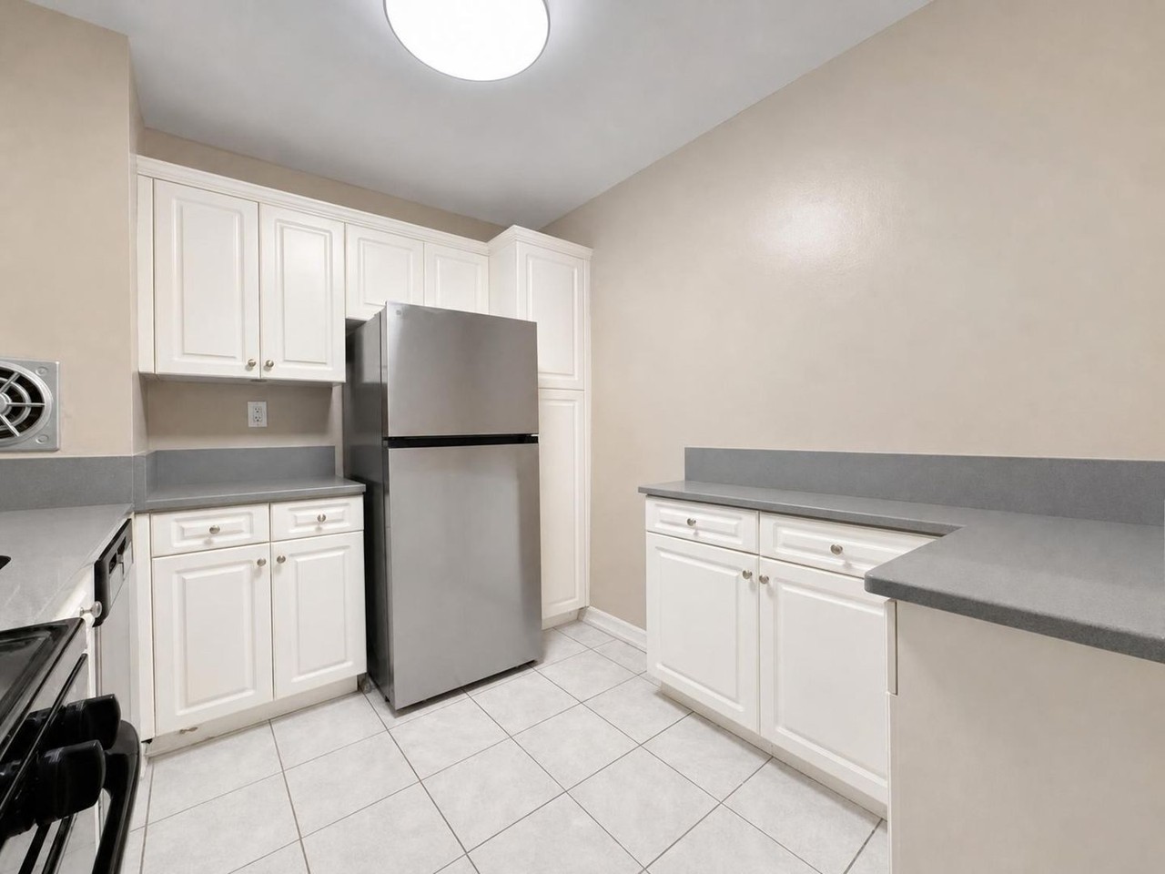 21 Fairview Ave - Photo 5 of 11