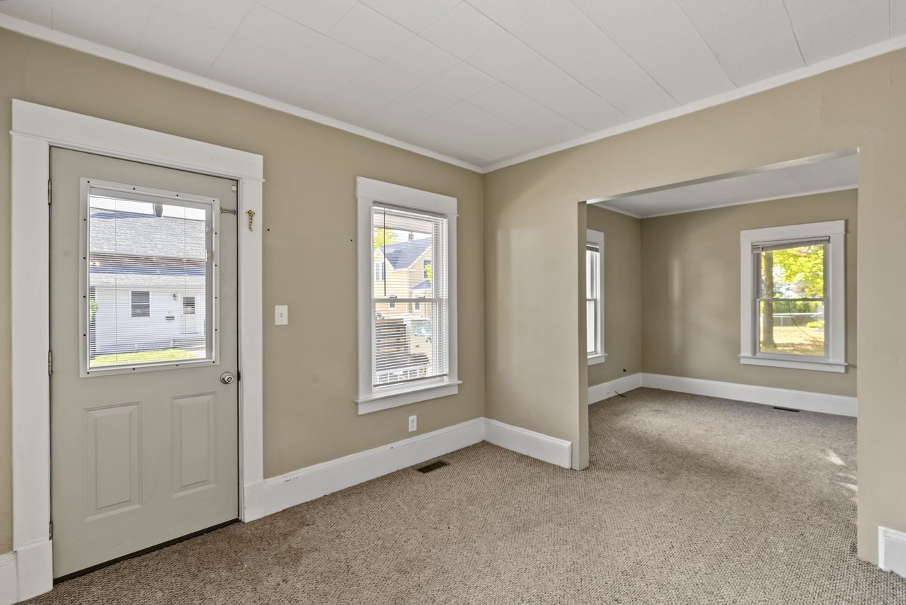 22 Marcelle St - Photo 6 of 21