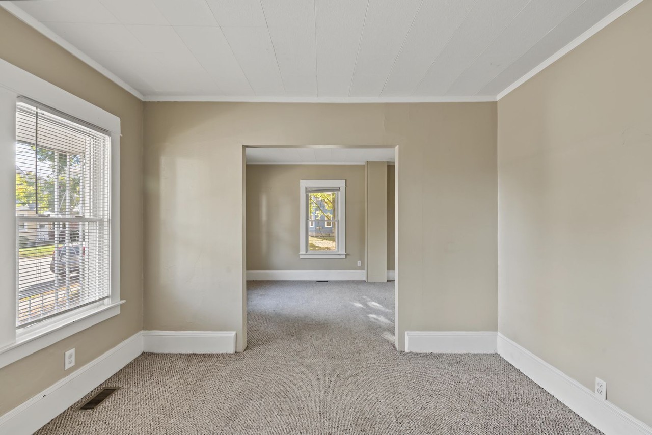 22 Marcelle St - Photo 7 of 21