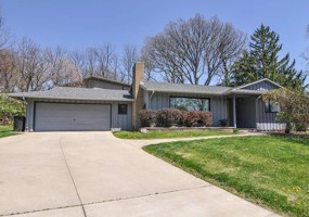 featured image of 112 Spinning Wheel Ct