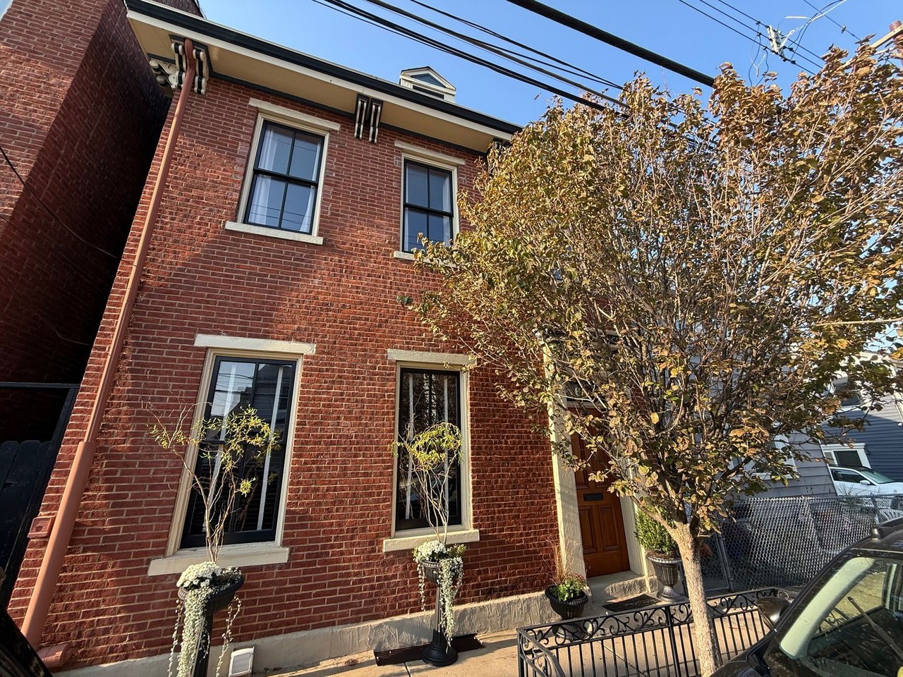 168 41st St - Photo 2 of 22