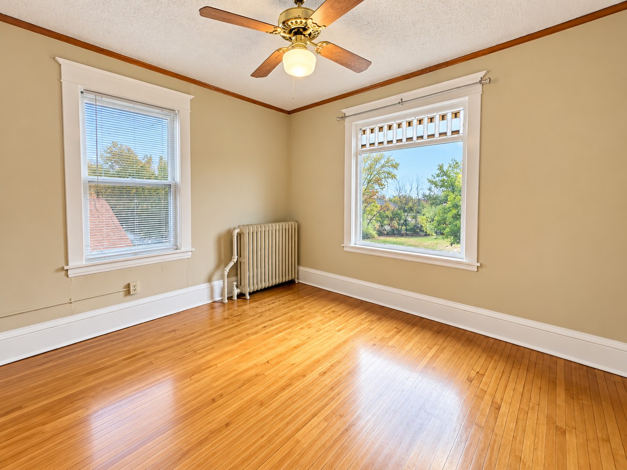 820 Como Ave - Photo 6 of 10