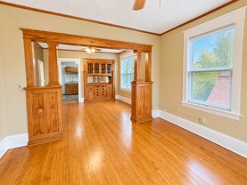 820 Como Ave - Photo 1 of 1