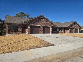 featured image of 1407 Saint Marias St