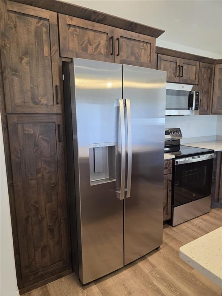6735 68th Ave S - Photo 3 of 16