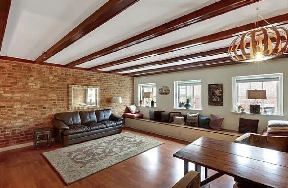 525 Conti St #D - Photo 6 of 10