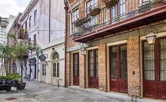 featured image of 317 Exchange Pl #317
