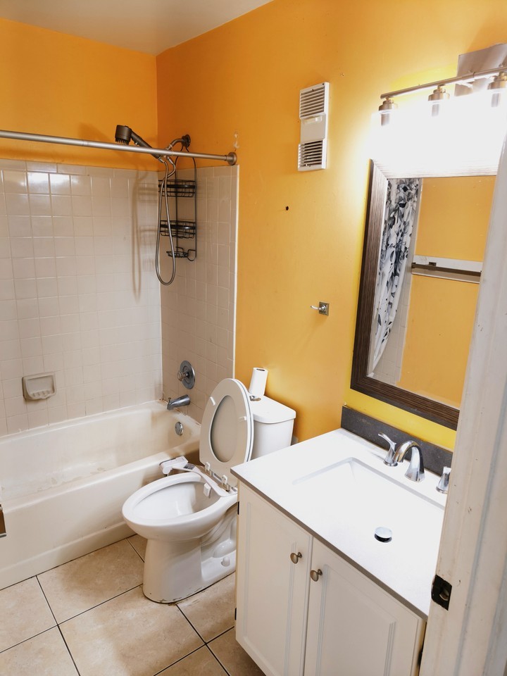 15747 Woodgate Pl #15747 - Photo 5 of 13