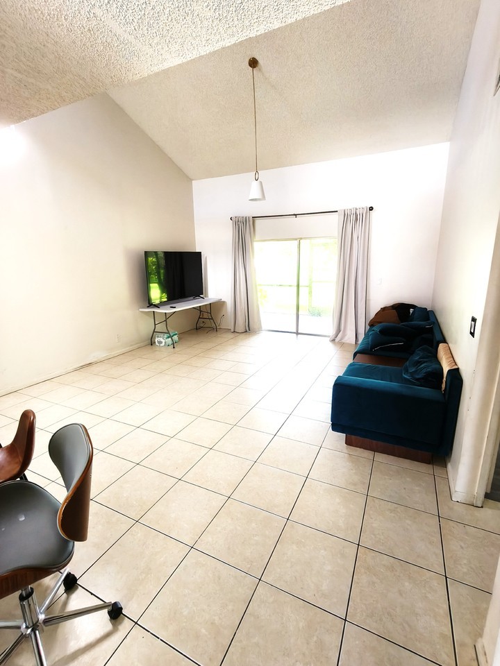 15747 Woodgate Pl #15747 - Photo 7 of 13