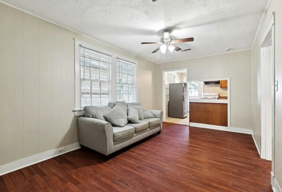 7535 Willow St #7535 - Photo 5 of 14