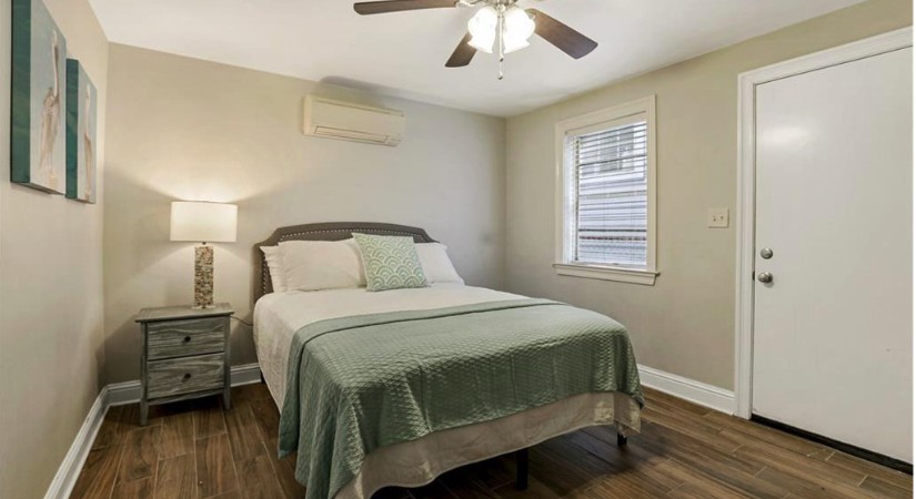 2508 Jena St #A - Photo 6 of 10
