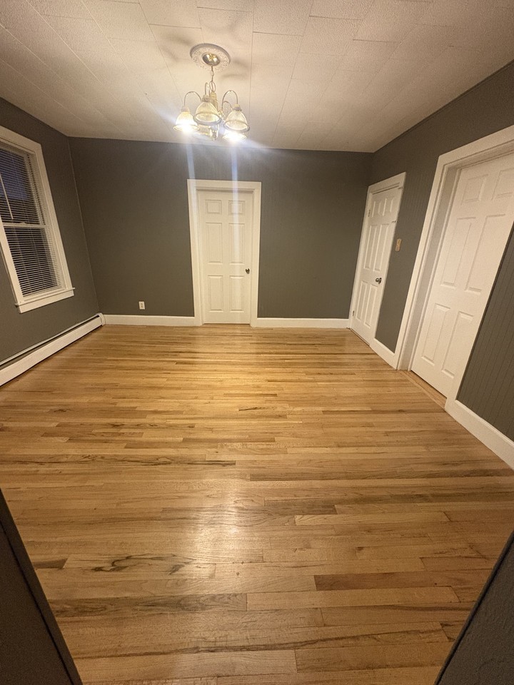 1019 Morris St #2 - Photo 5 of 11
