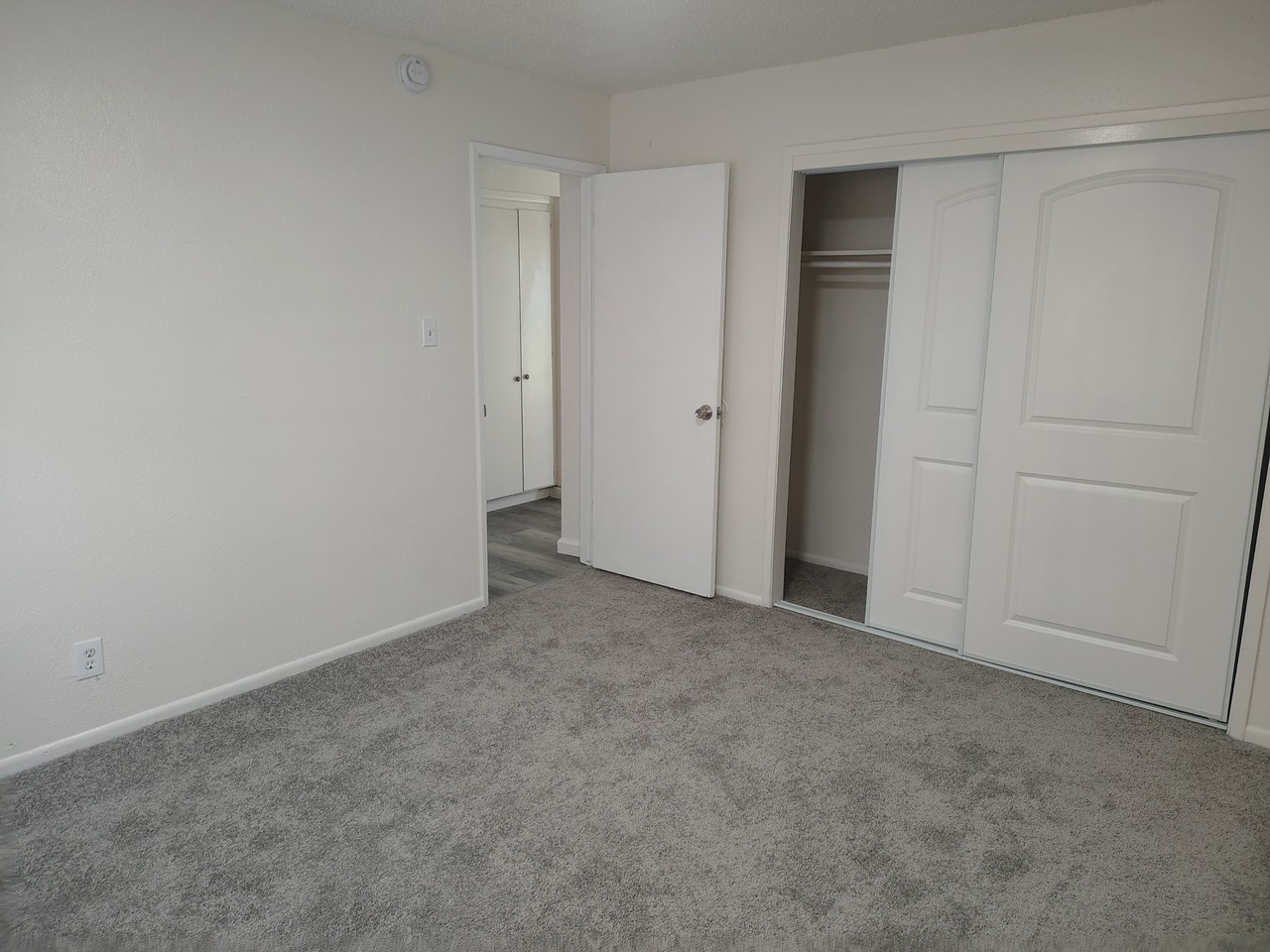 505 Pacific Ave #4D - Photo 7 of 7