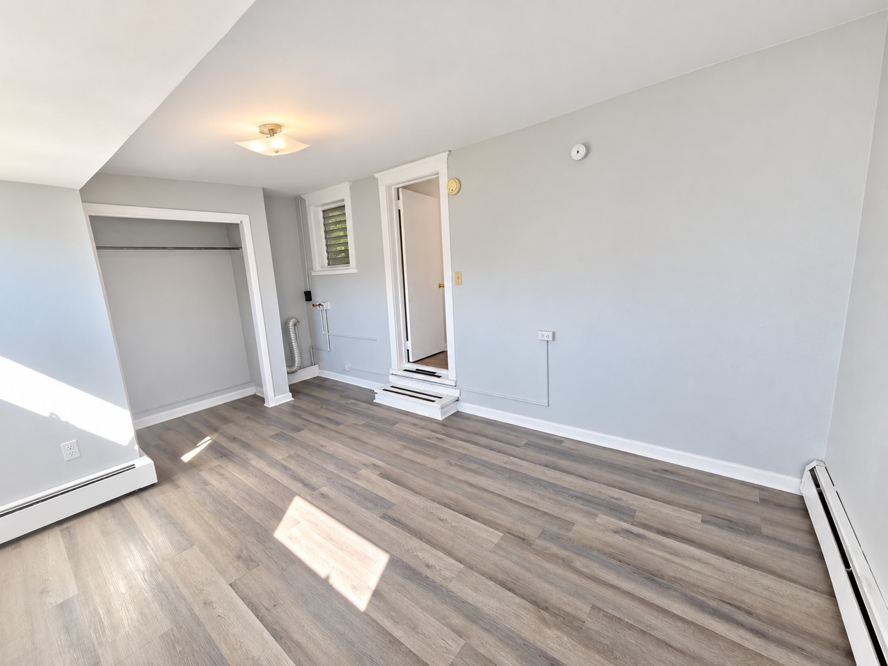146 W Dorrance St #2R - Photo 4 of 10