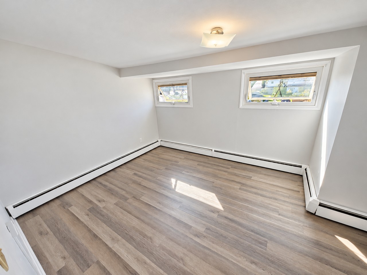 146 W Dorrance St #2R - Photo 5 of 10